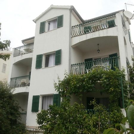 Apartments Nada Водице Екстериор снимка