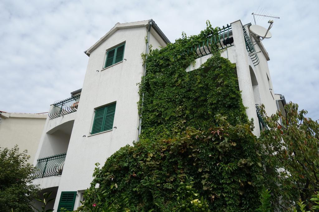 Apartments Nada Водице Стая снимка